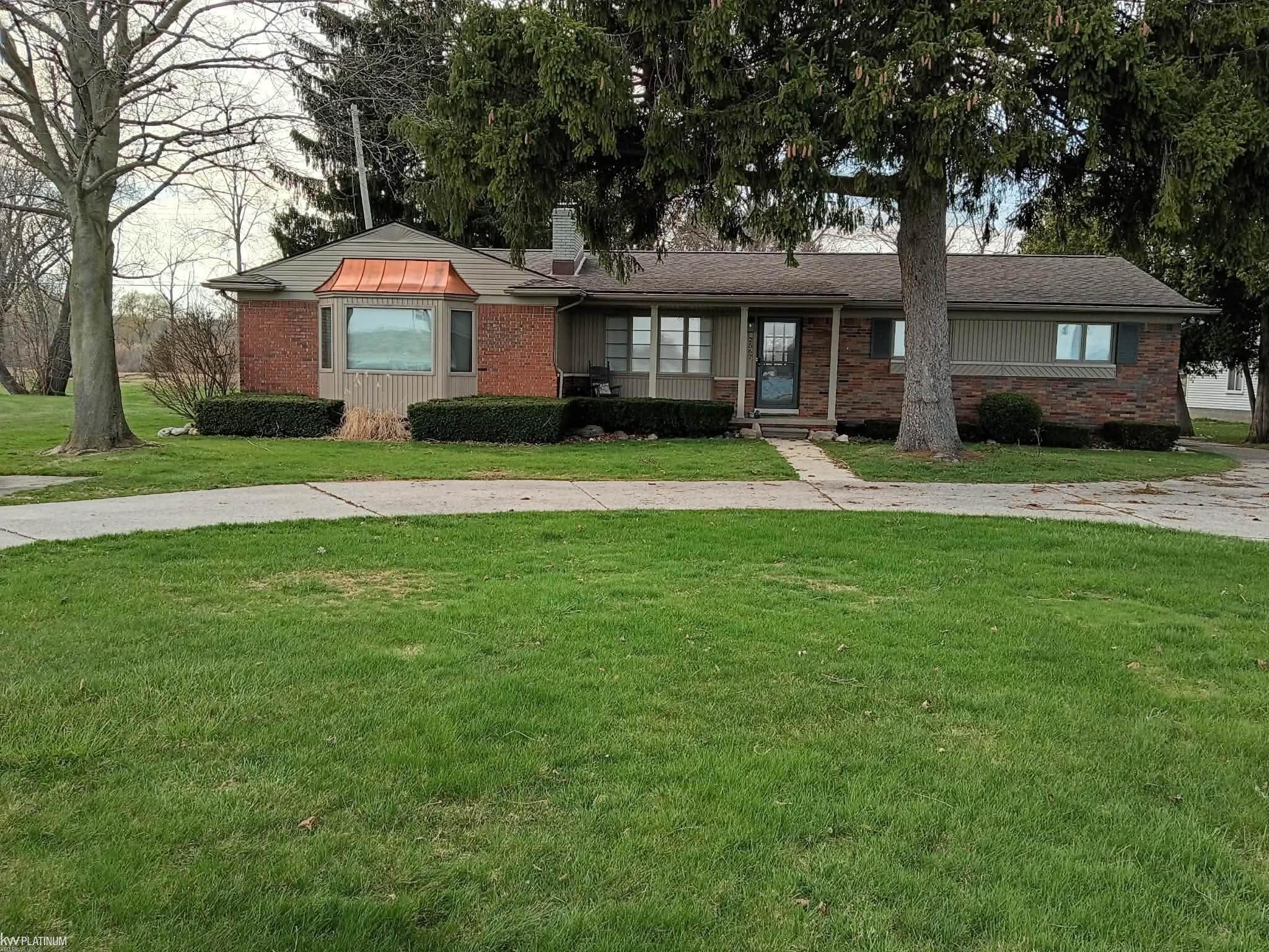 2567 St. Clair River - Photo 1