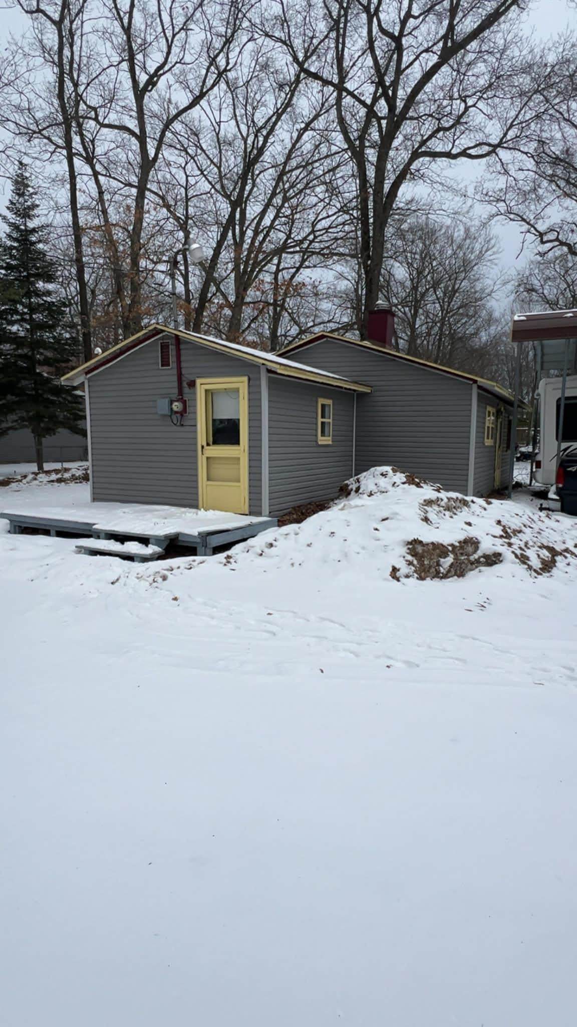 548 Judy Dr - Photo 1