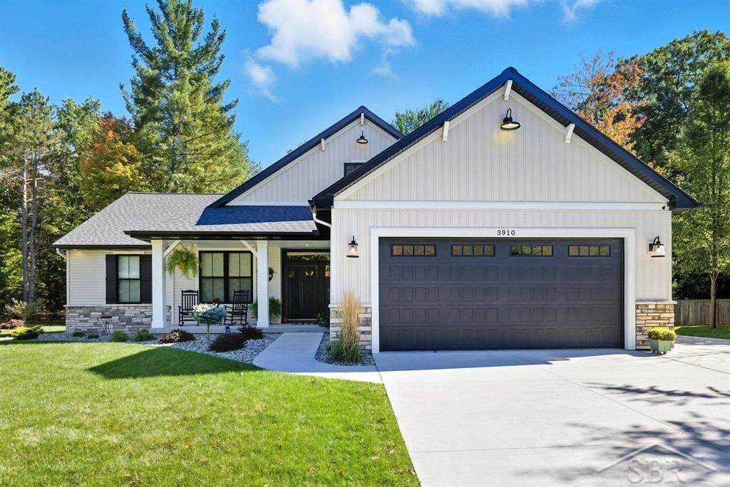 3910 Plumtree - Photo 1