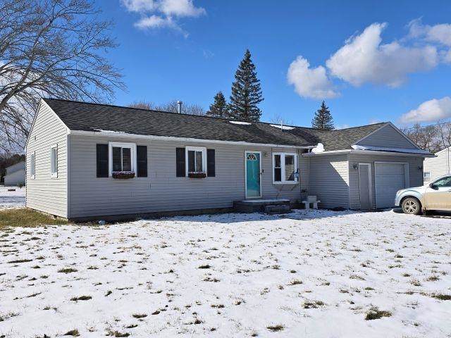 3052 Eastgate - Photo 1