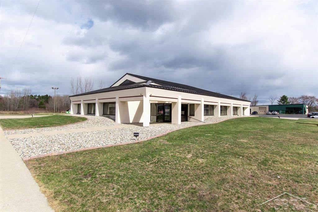 1277 Cedar - Photo 1