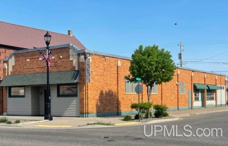 202 Genesee - Photo 1