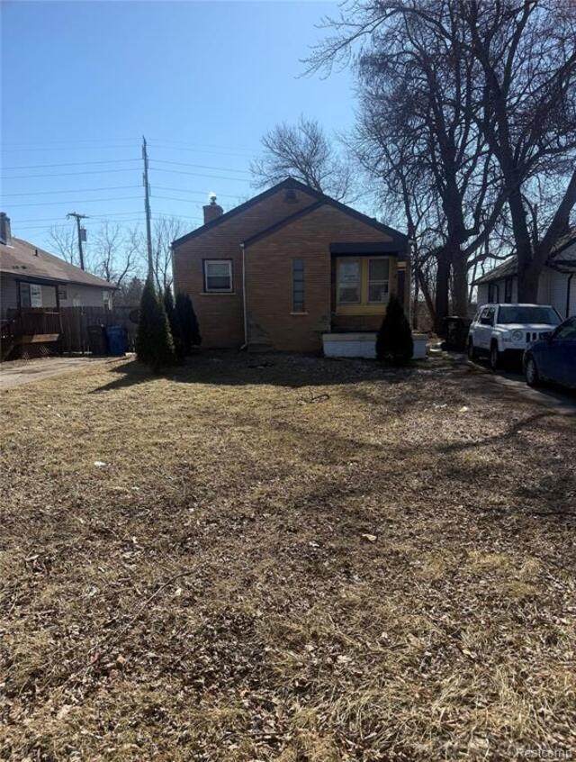 26449 Trowbridge - Photo 1