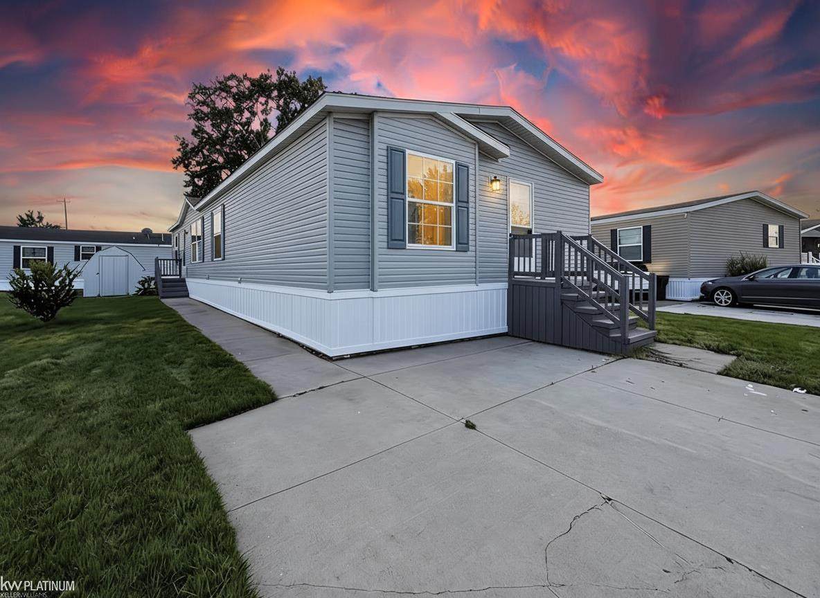 46301 Gabrielle - Photo 1