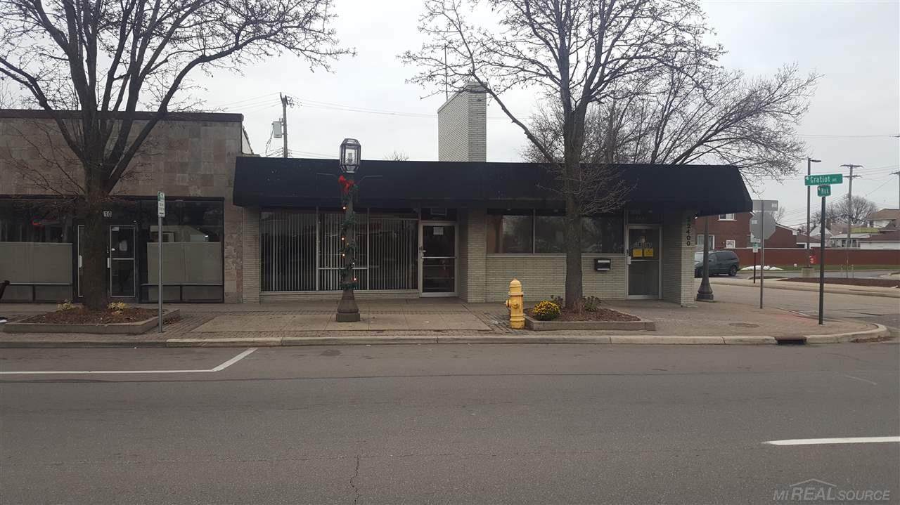 22404 Gratiot - Photo 1