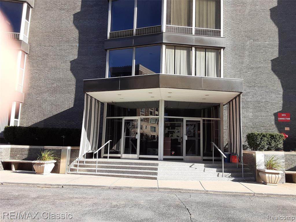 8200 Jefferson - Photo 1