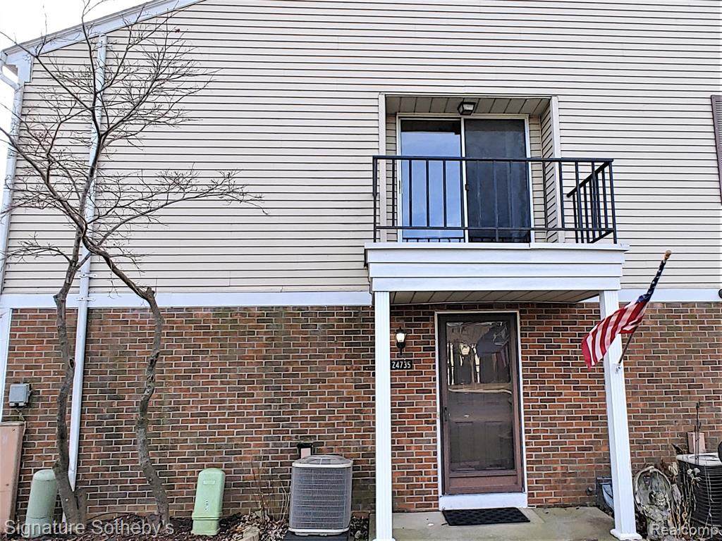 24735 Meadow Creek - Photo 1