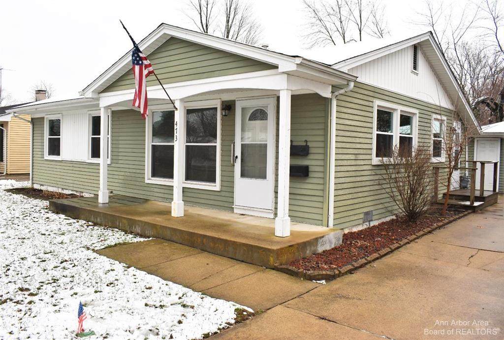 473 Argyle Crescent - Photo 1