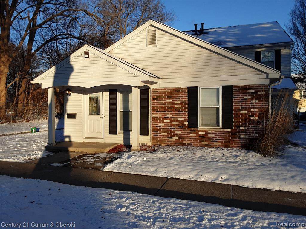 1409 Wingate Blvd - Photo 1