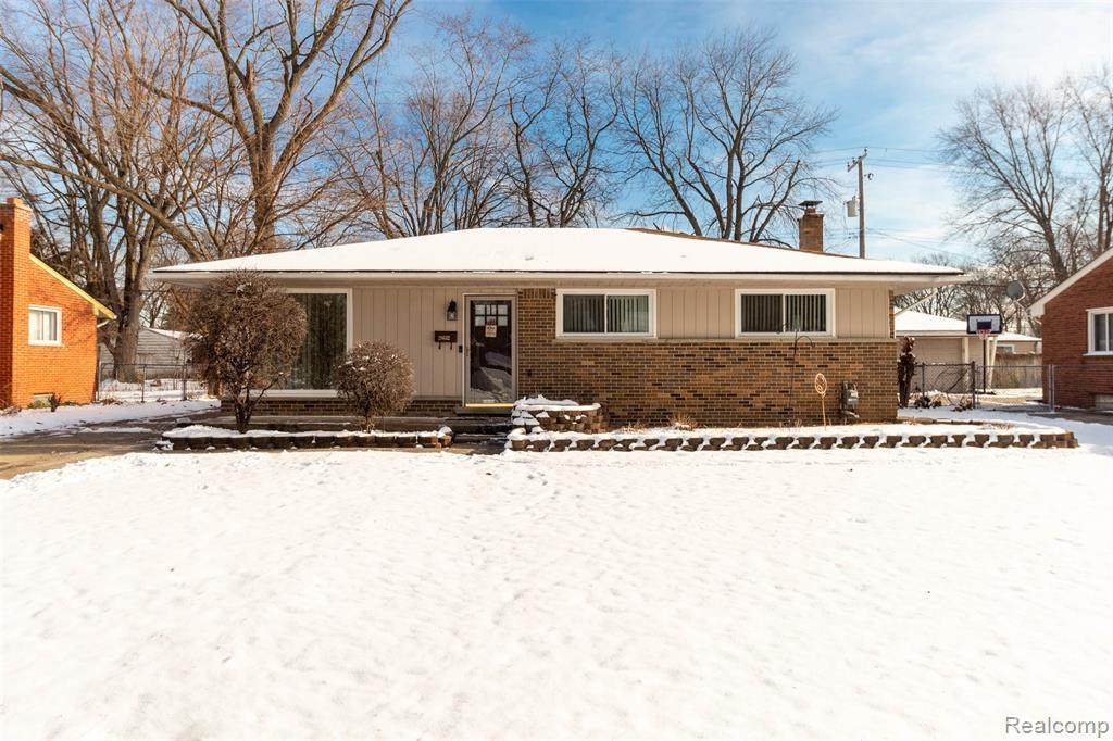 28632 Red Leaf - Photo 1