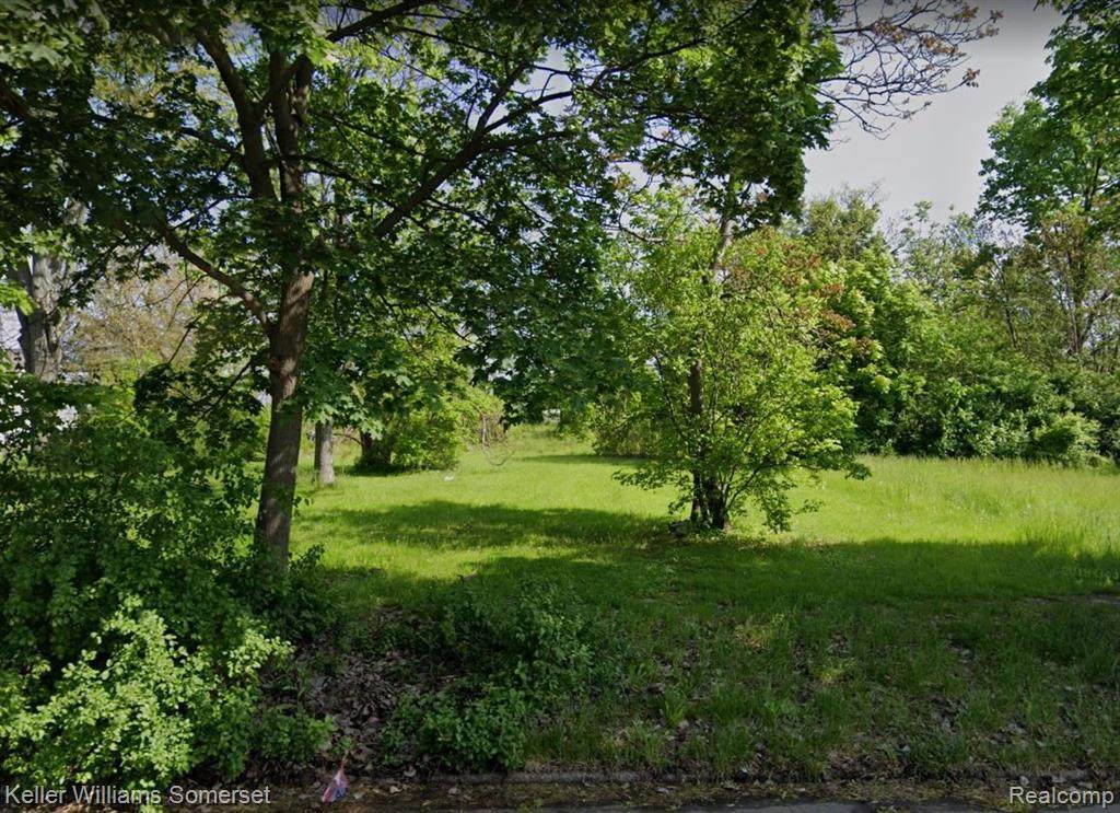 528 Fernhill - Photo 1