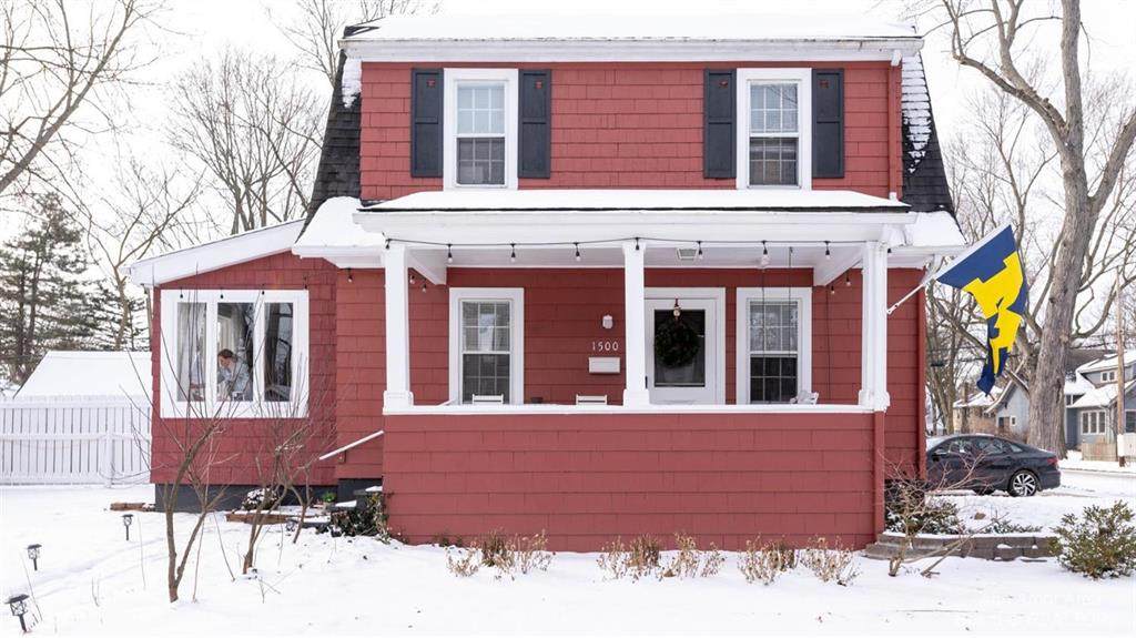 1500 Westminster - Photo 1