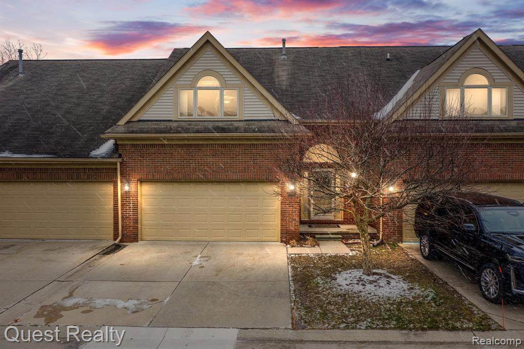 4152 April Lane - Photo 1