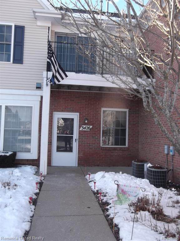 3426 Kneeland - Photo 1