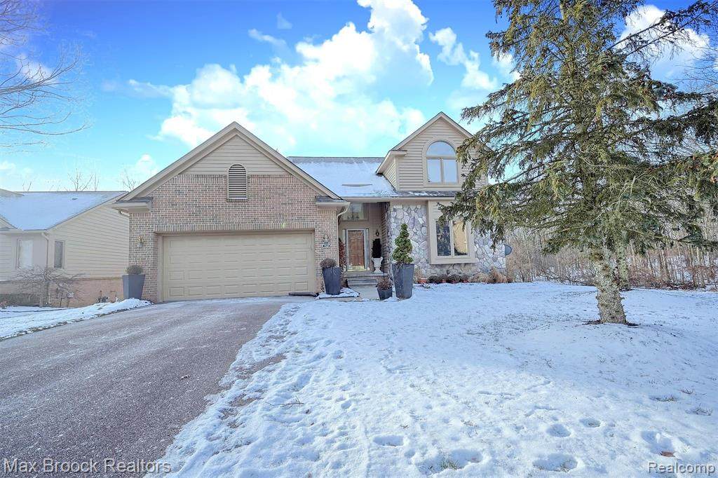 7065 Deerwood Trail - Photo 1