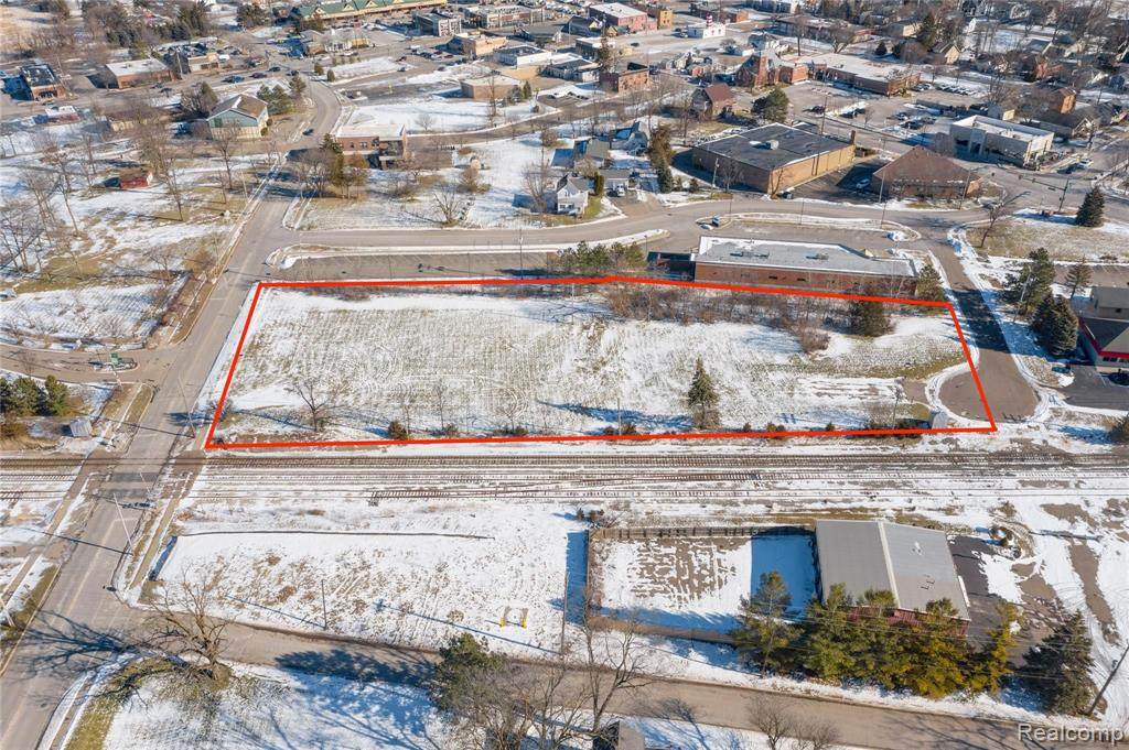 237 Reid - Photo 1