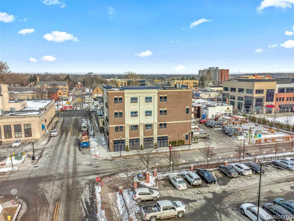 1035 Mason - Photo 1