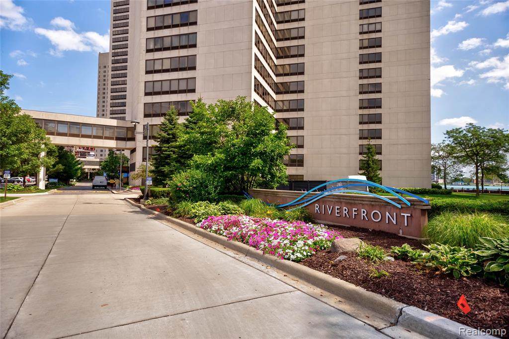 1001 Jefferson - Photo 1