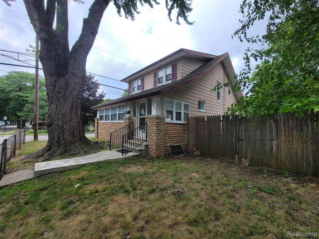 1705 Jarvis - Photo 1