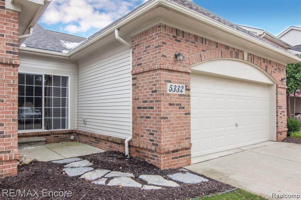 5332 River - Photo 1