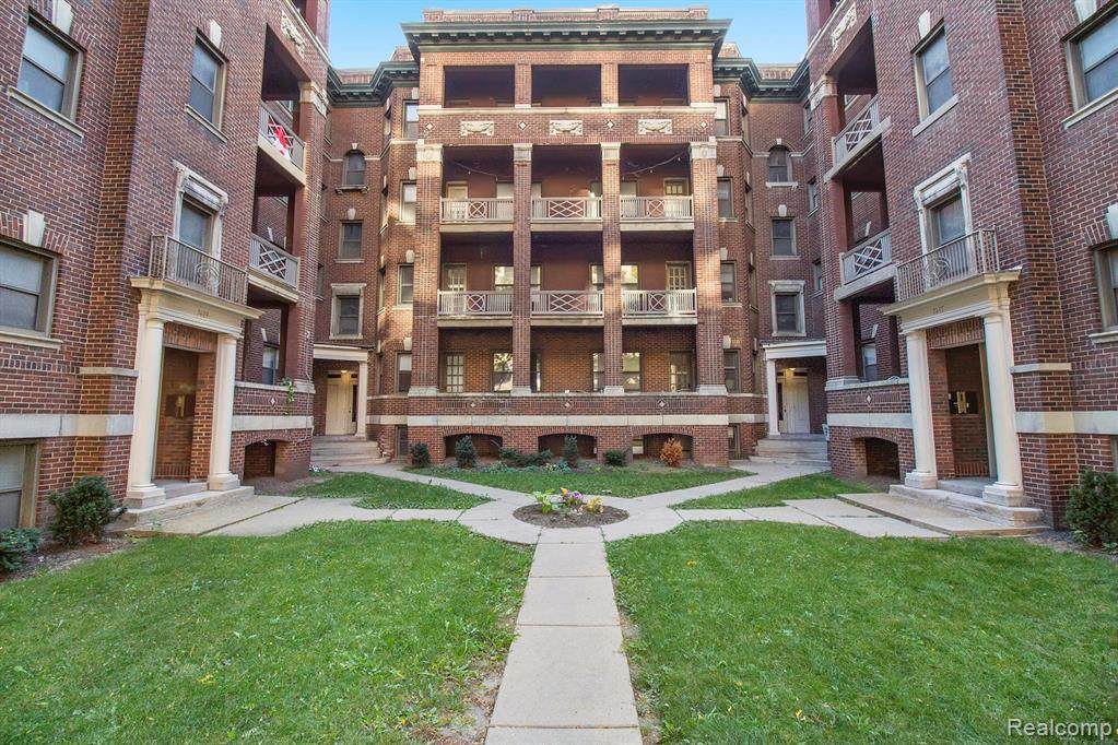 7409 Second - Photo 1