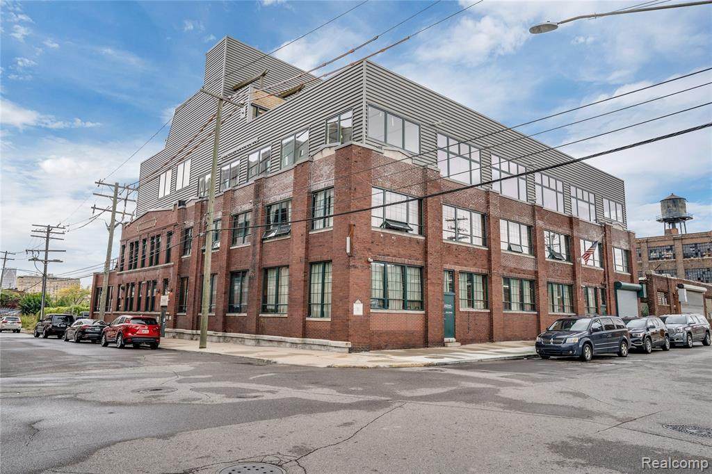 2987 Franklin St - Photo 1