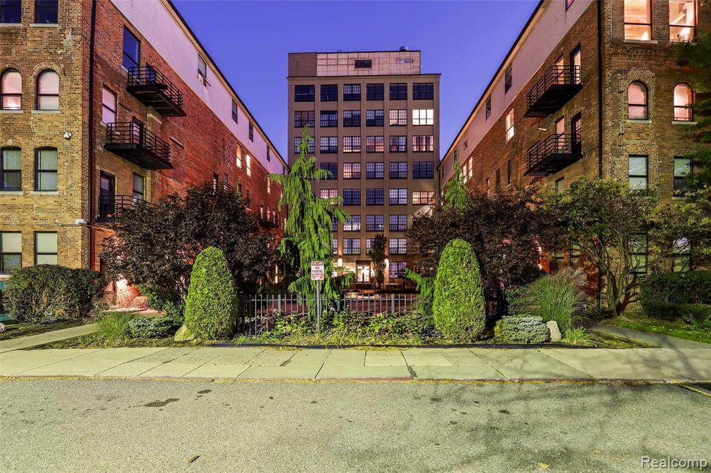 6533 Jefferson - Photo 1