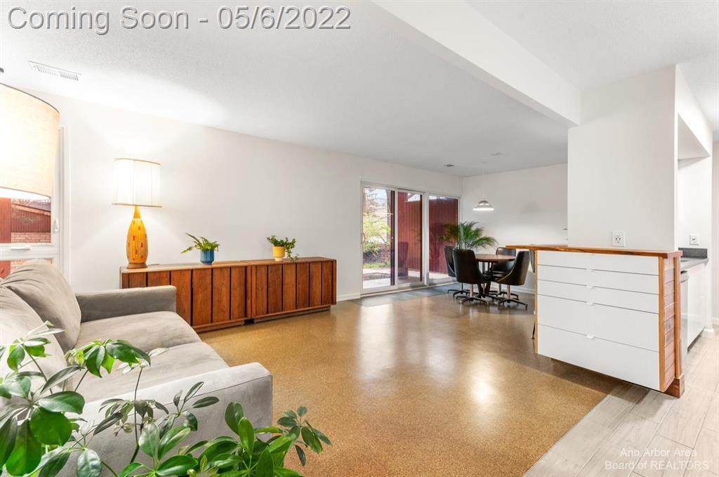 1815 Independence - Photo 1