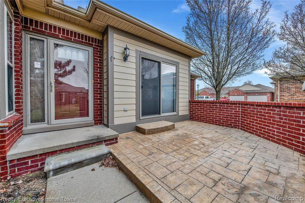7116 Anderson - Photo 1