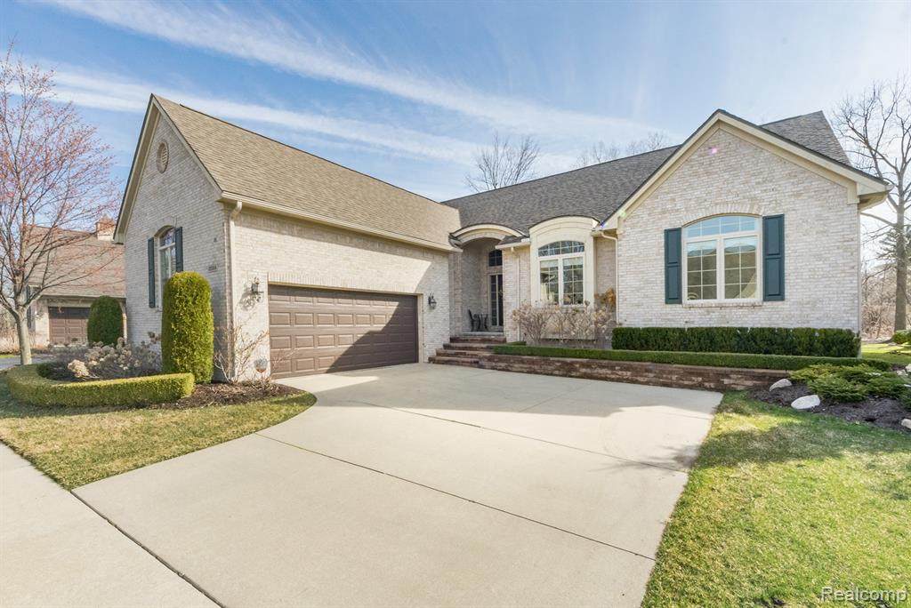 25364 Sutton - Photo 1