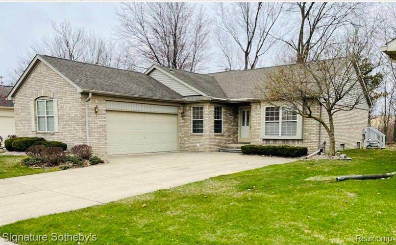 51661 Hickory - Photo 1