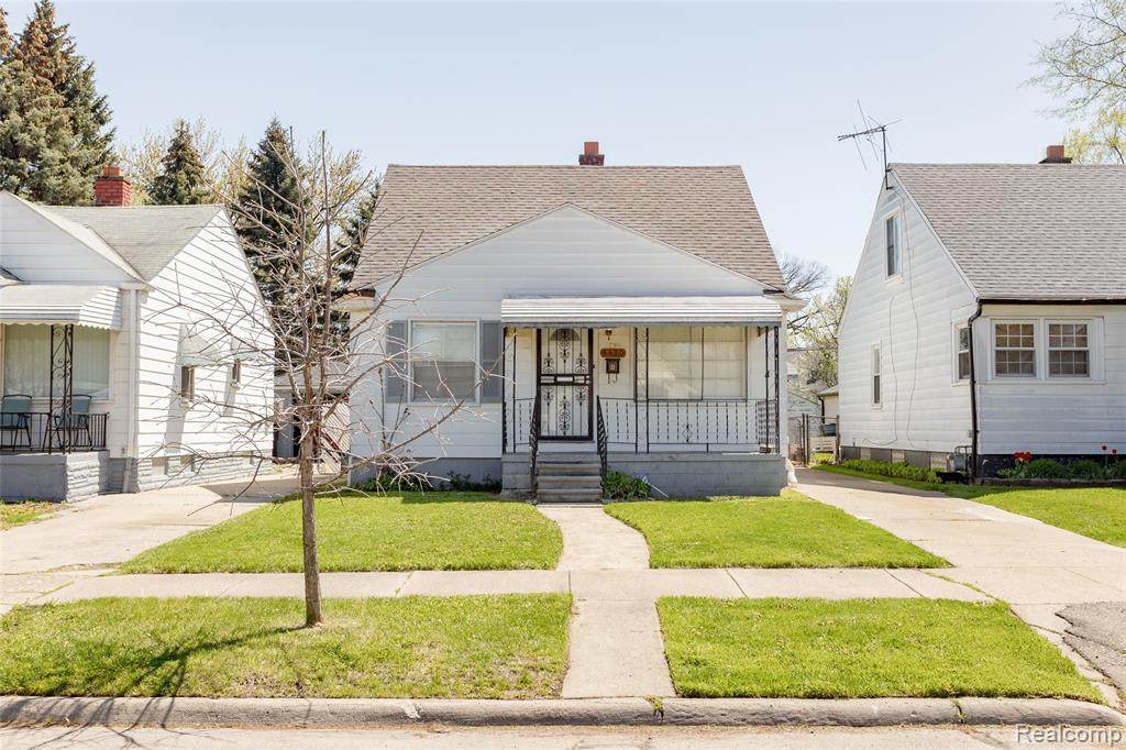 8430 Vaughan - Photo 1