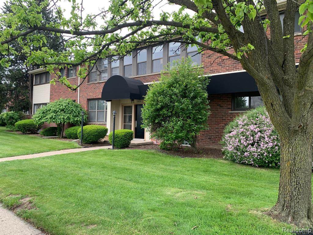 25835 Woodward Ave Apt 104 - Photo 1
