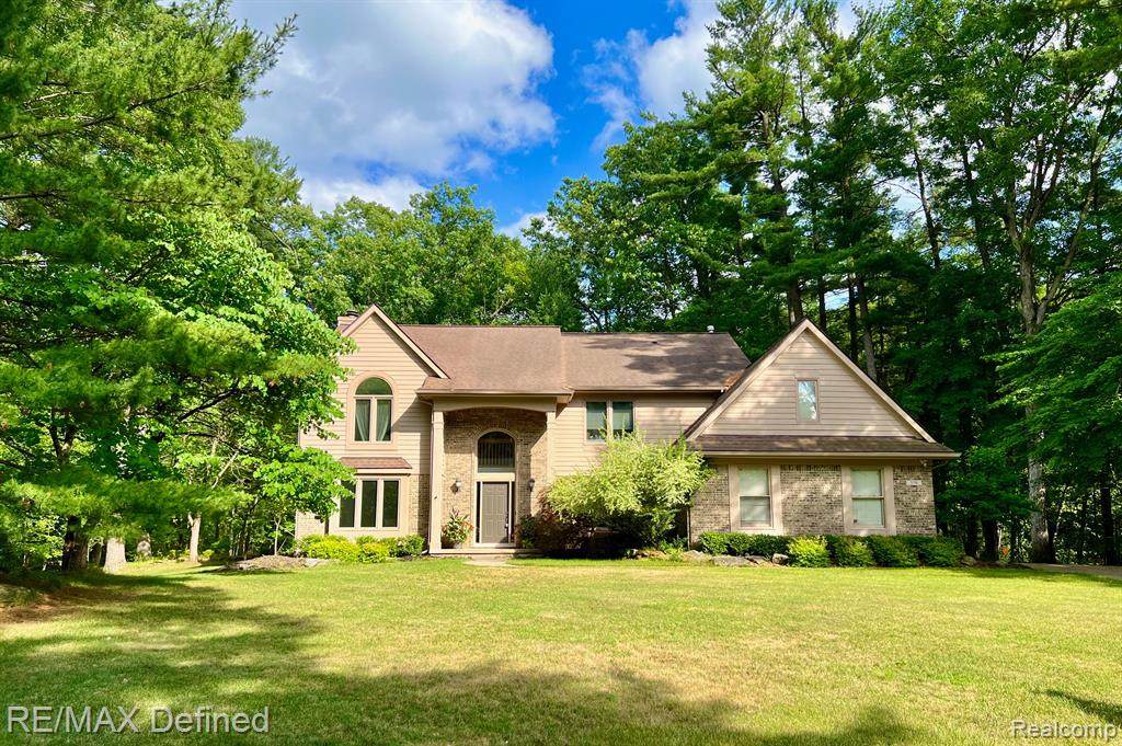 576 Indian Trail - Photo 1