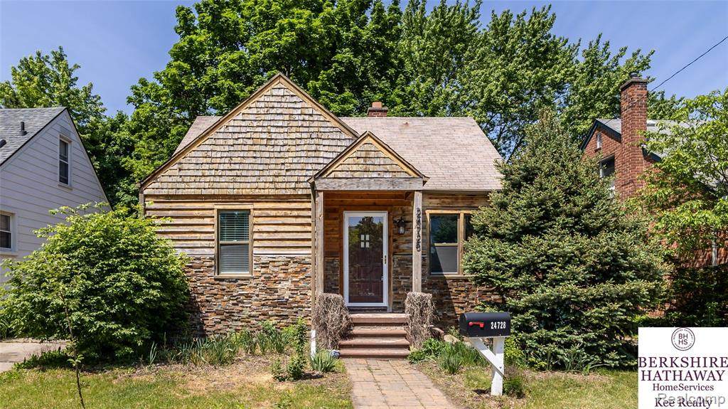24728 Union - Photo 1
