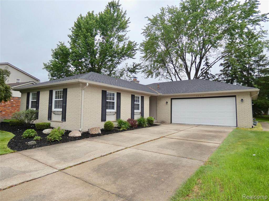 6686 Sturbridge Lane - Photo 1