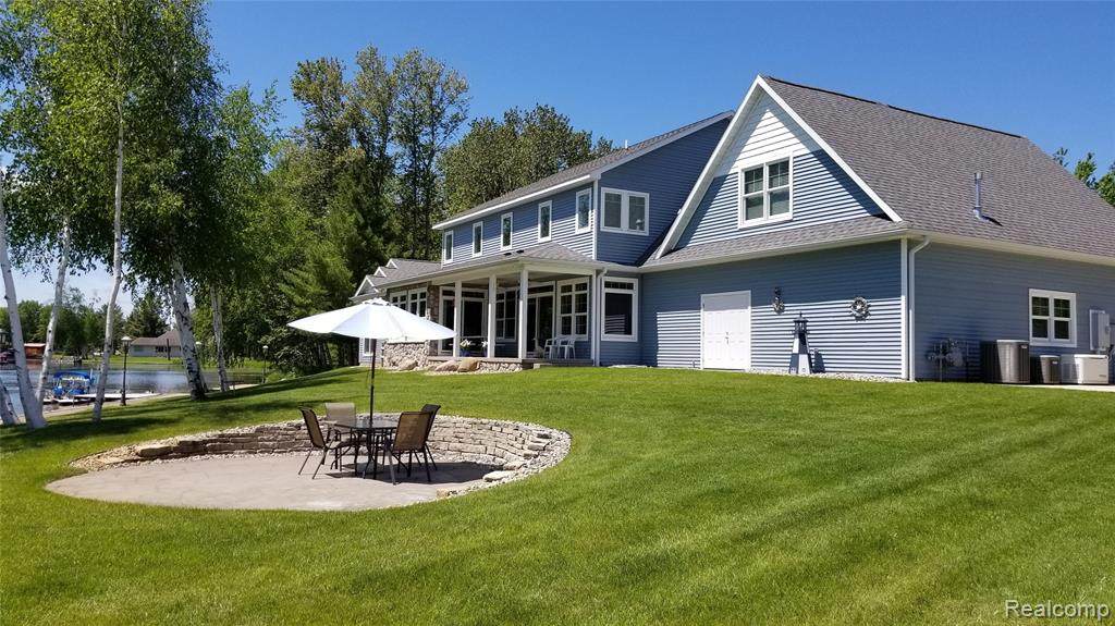 324 Waterway Ct Waterway - Photo 1