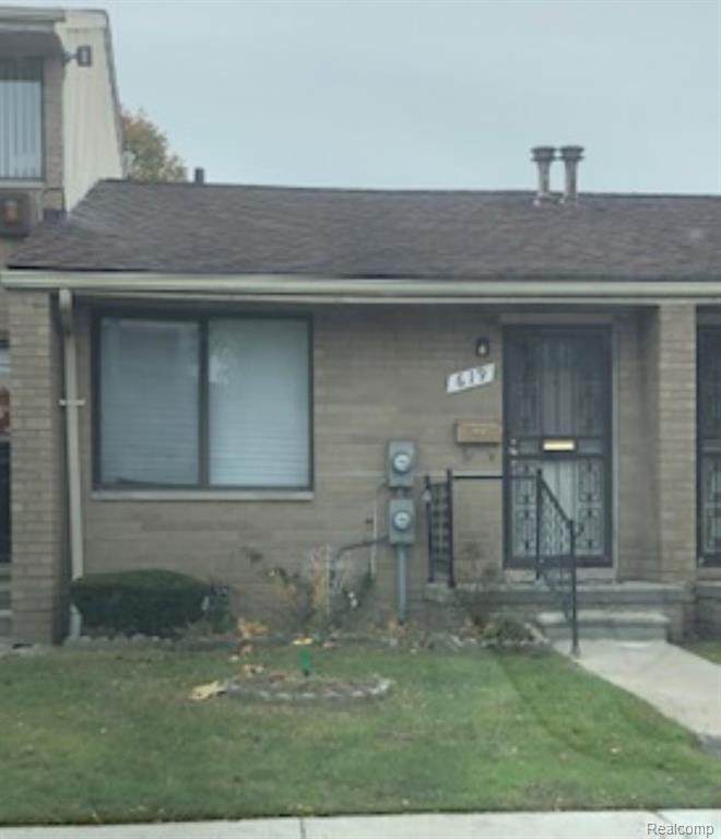 619 Saint Maron Place - Photo 1