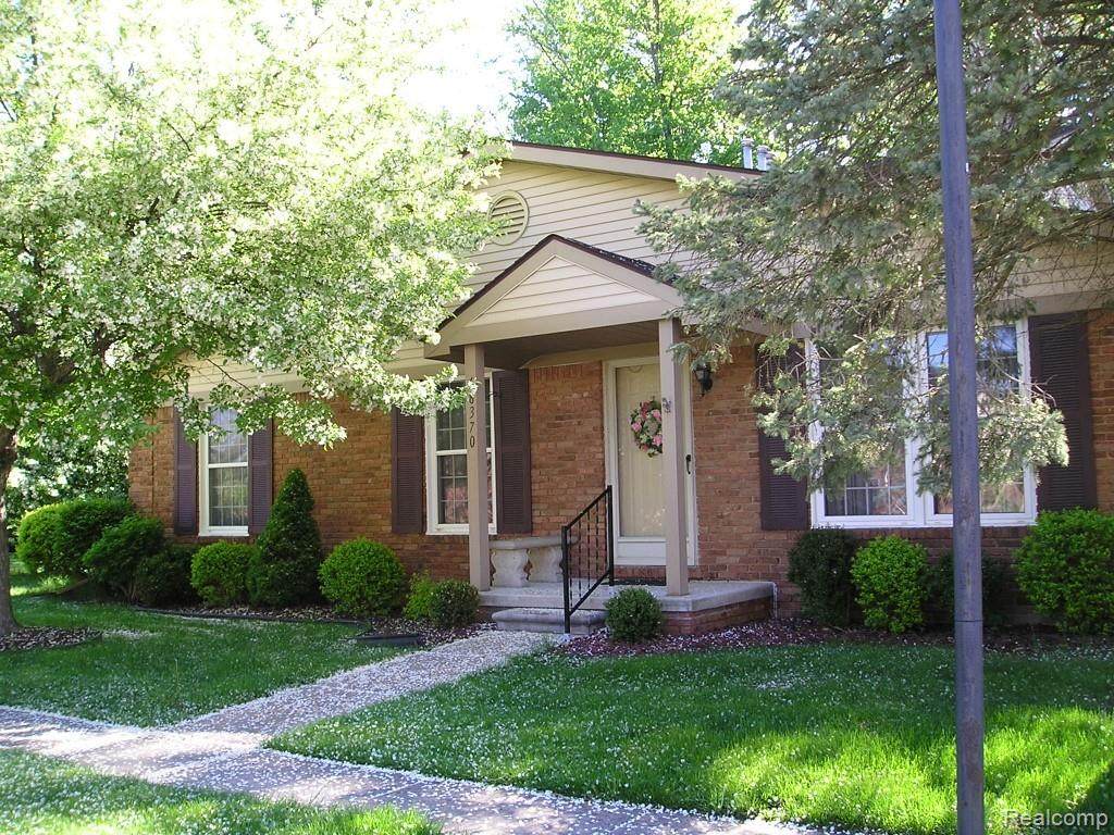 68370 Rosewood Lane - Photo 1