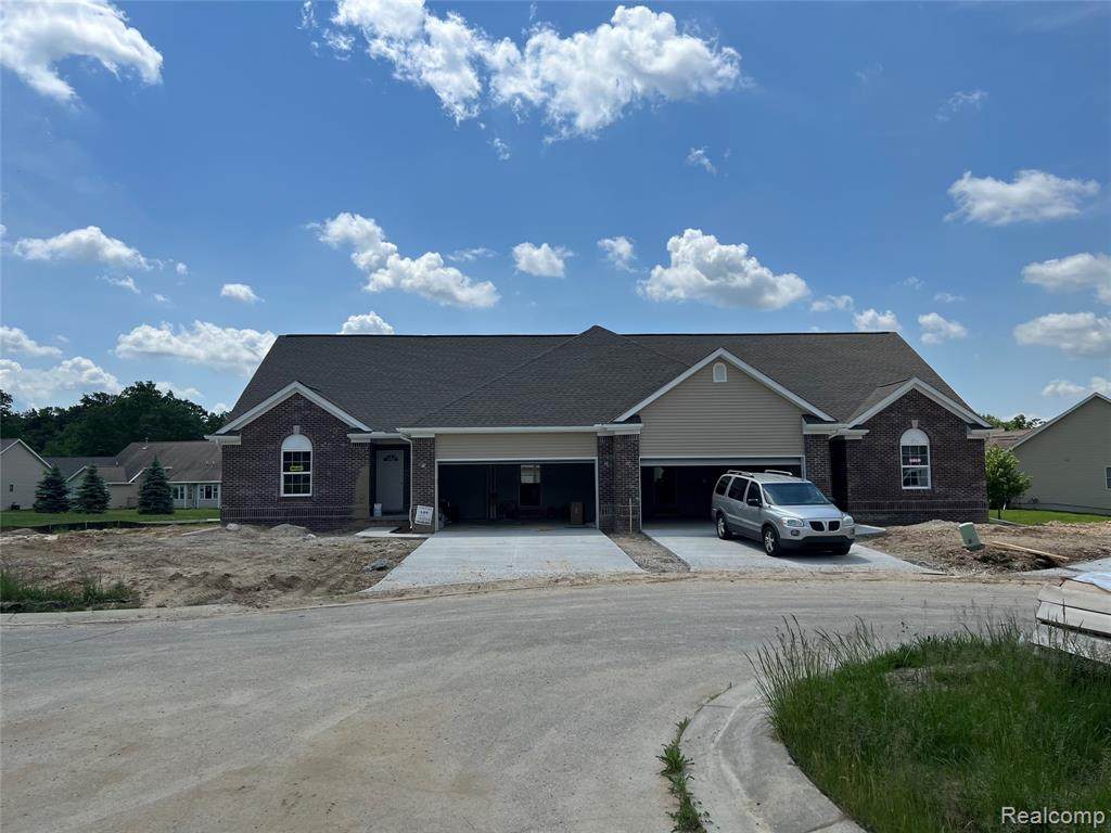 5503 White Spruce - Photo 1