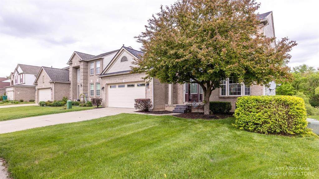 6235 Creekside - Photo 1