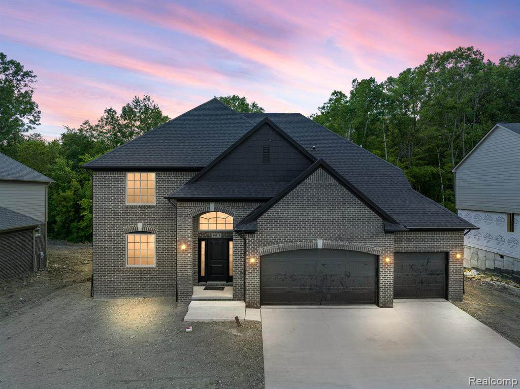 50489 Oakbrooke - Photo 1