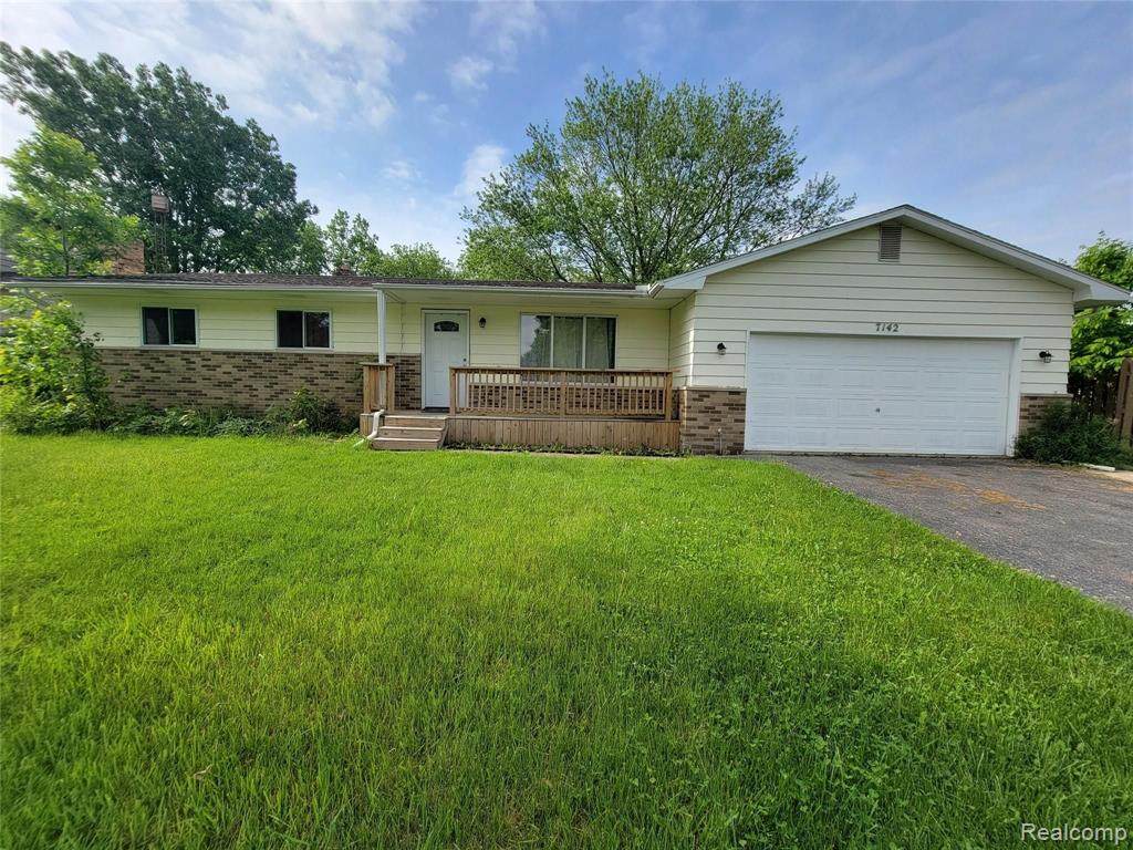 7142 Popplewood - Photo 1