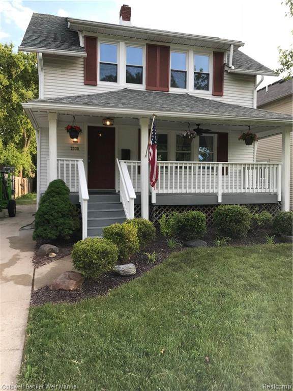2330 Rosemont - Photo 1