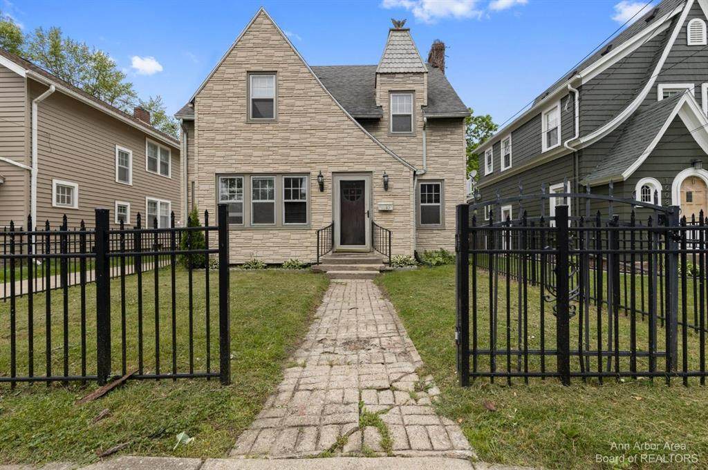 1010 Grinnell - Photo 1