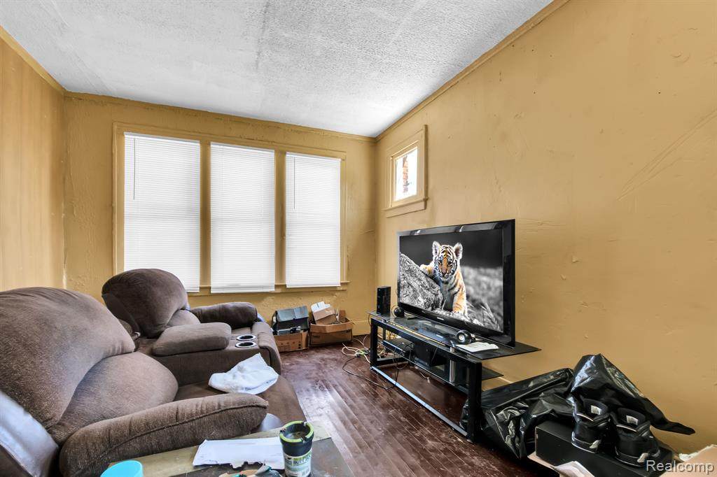 2675 Buena Vista - Photo 1