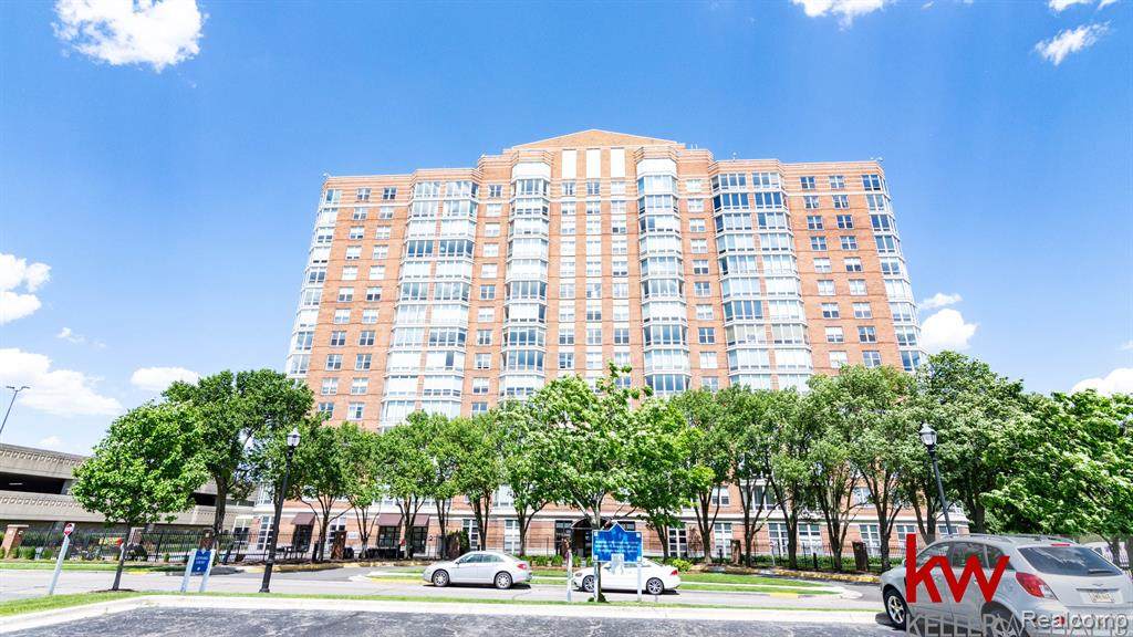250 Harbortown - Photo 1