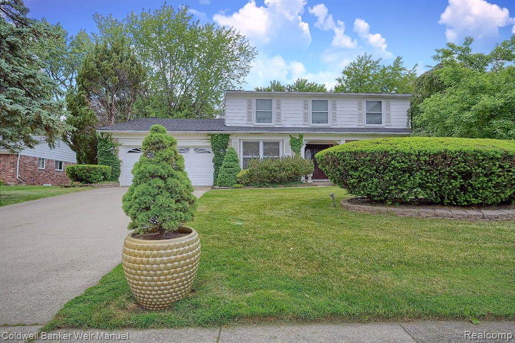 18400 Middlesex - Photo 1