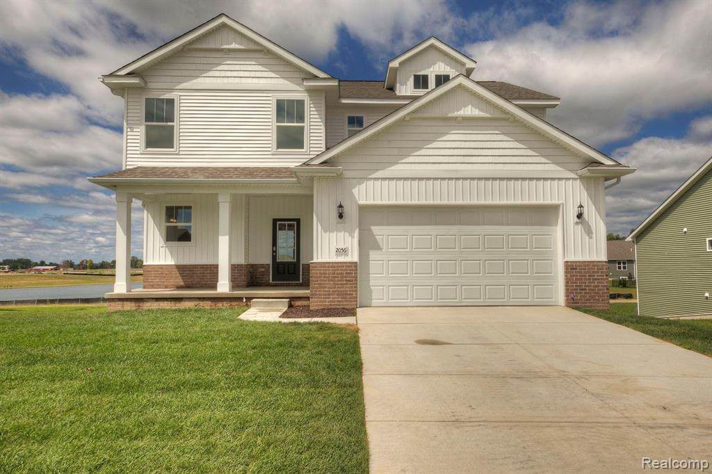 2056 Gambrel - Photo 1