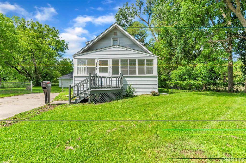 28018 Avondale - Photo 1
